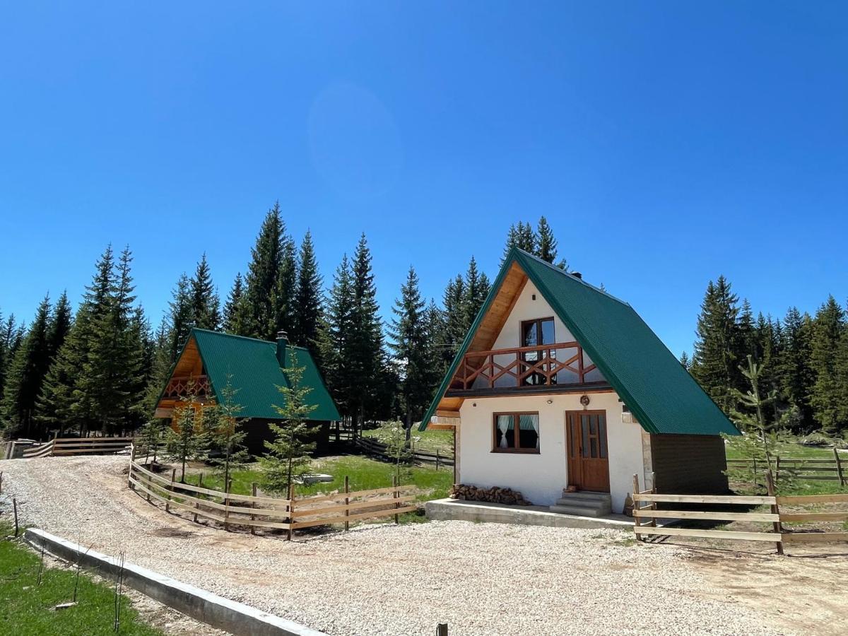 Ville Uskoci Zabljak  Exterior photo